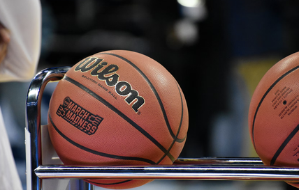 The Evolution of Women’s College Basketball in Chicago: Breaking Barriers and Setting Records